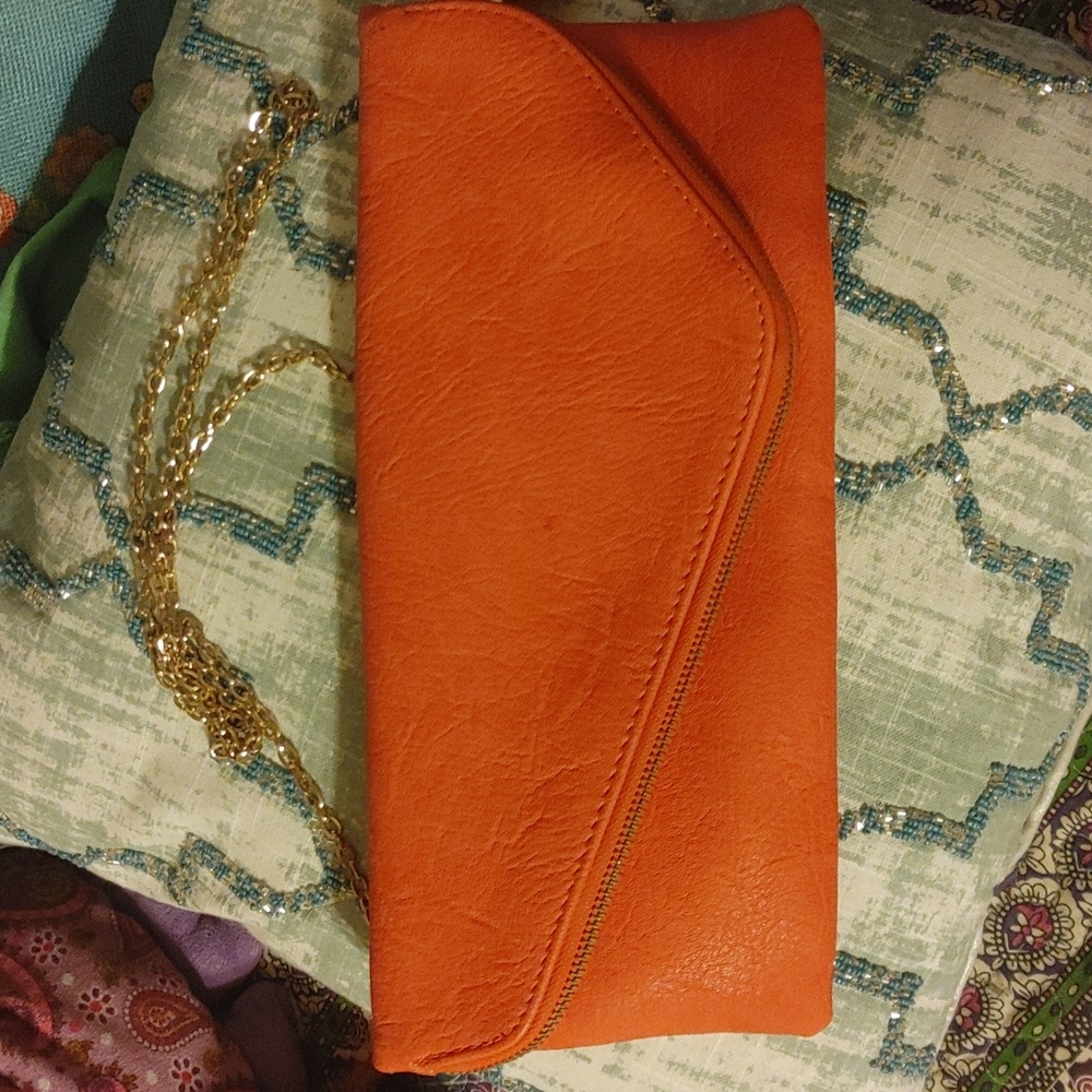 Moda Luxe purse